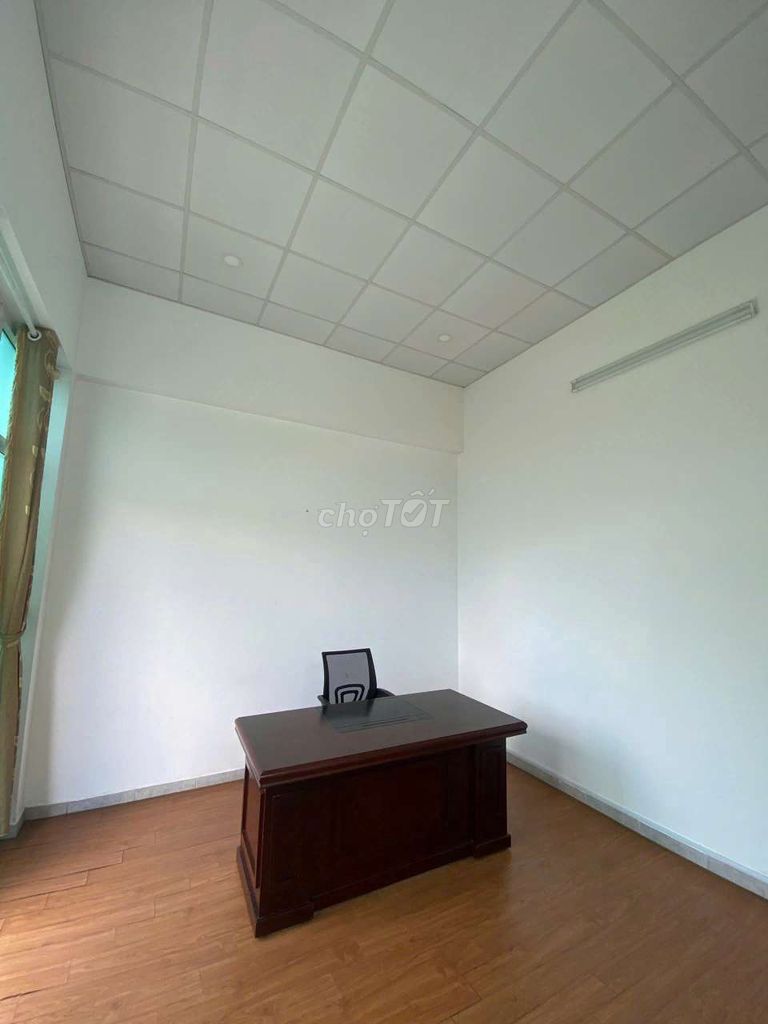 Rent the original KDC Trung Sơn, Bình Chánh, 8X20, 3 funeral house.
