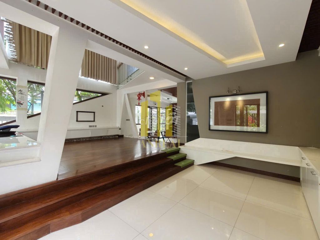 Rent a yard house. An Phú City yard at 73 million.