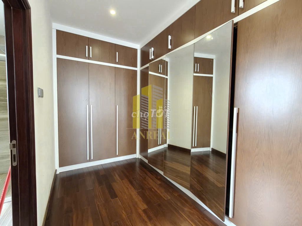 Rent a yard house. An Phú City yard at 73 million.