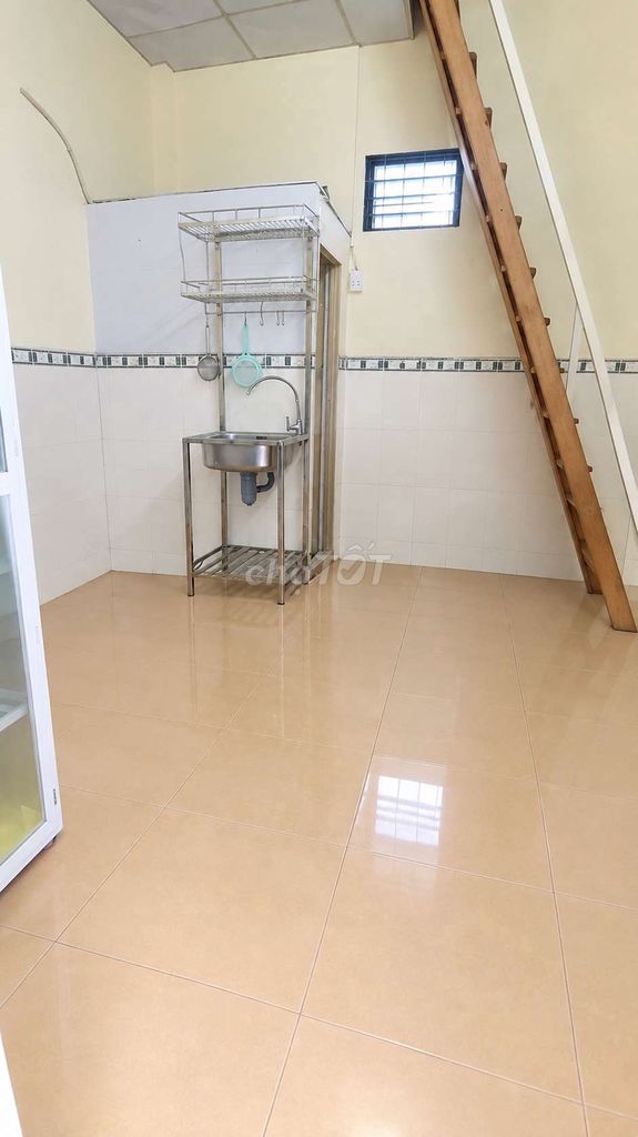 Hire housing using 32 m2 at 4 million Hưng Phú District 8