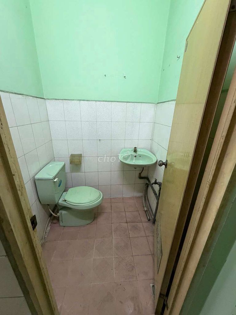 Front level Trần Quý.
