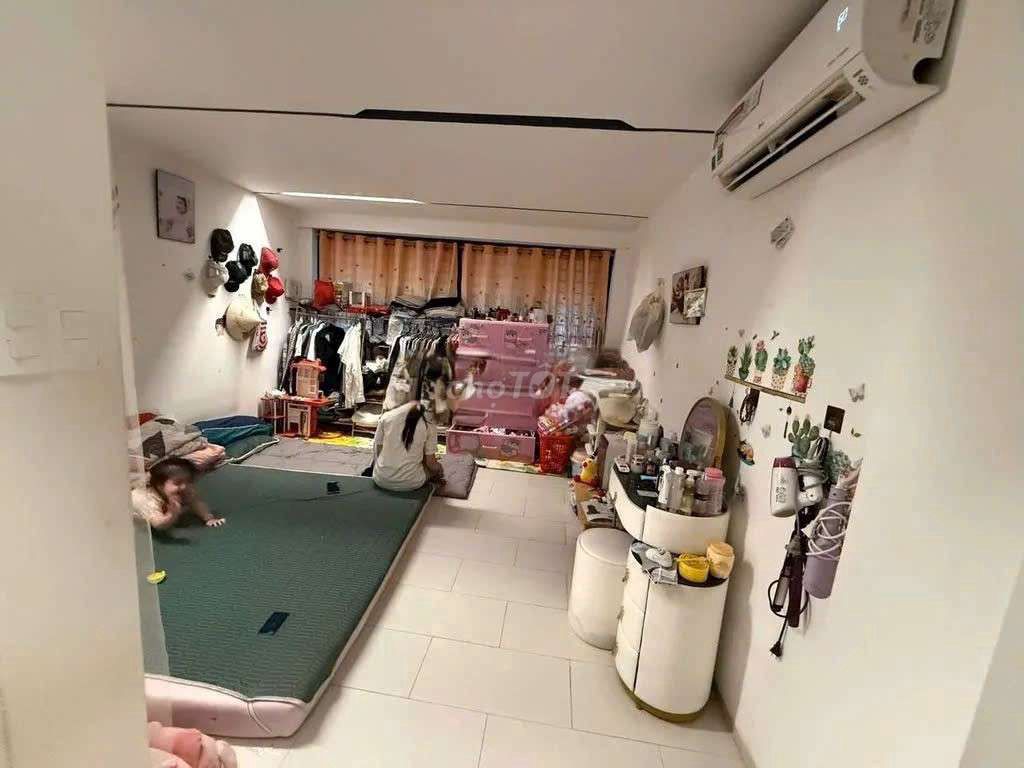 Two rooms full of furniture.