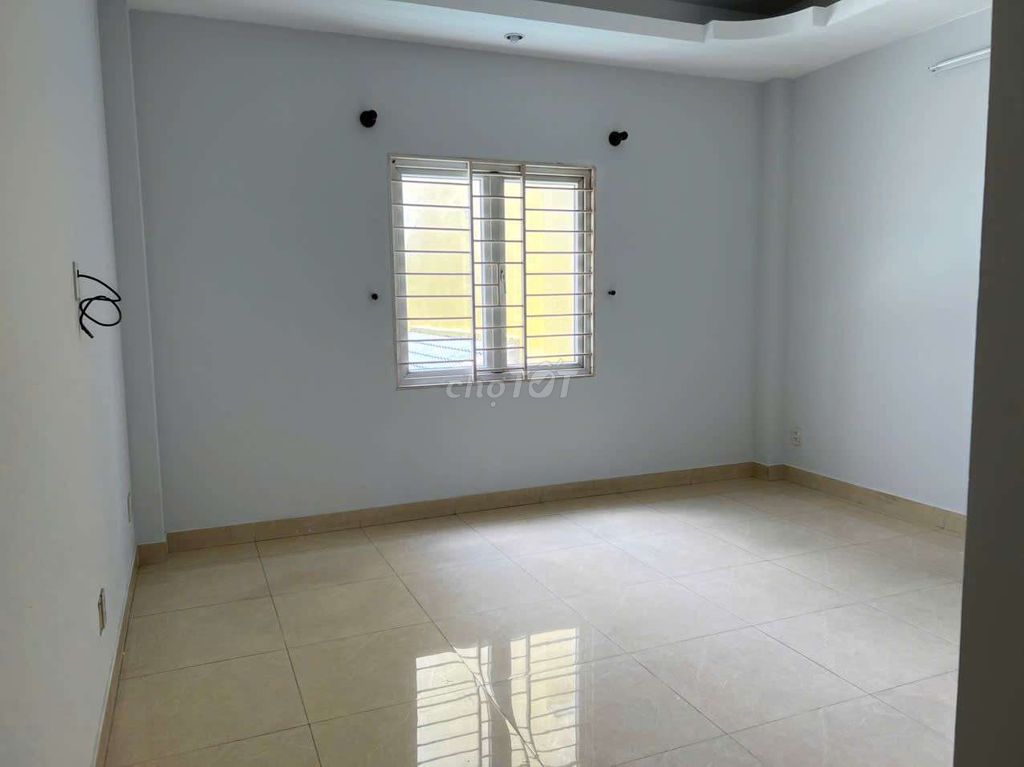 Rent a two-story roof house, area 5 X22 Resort.
