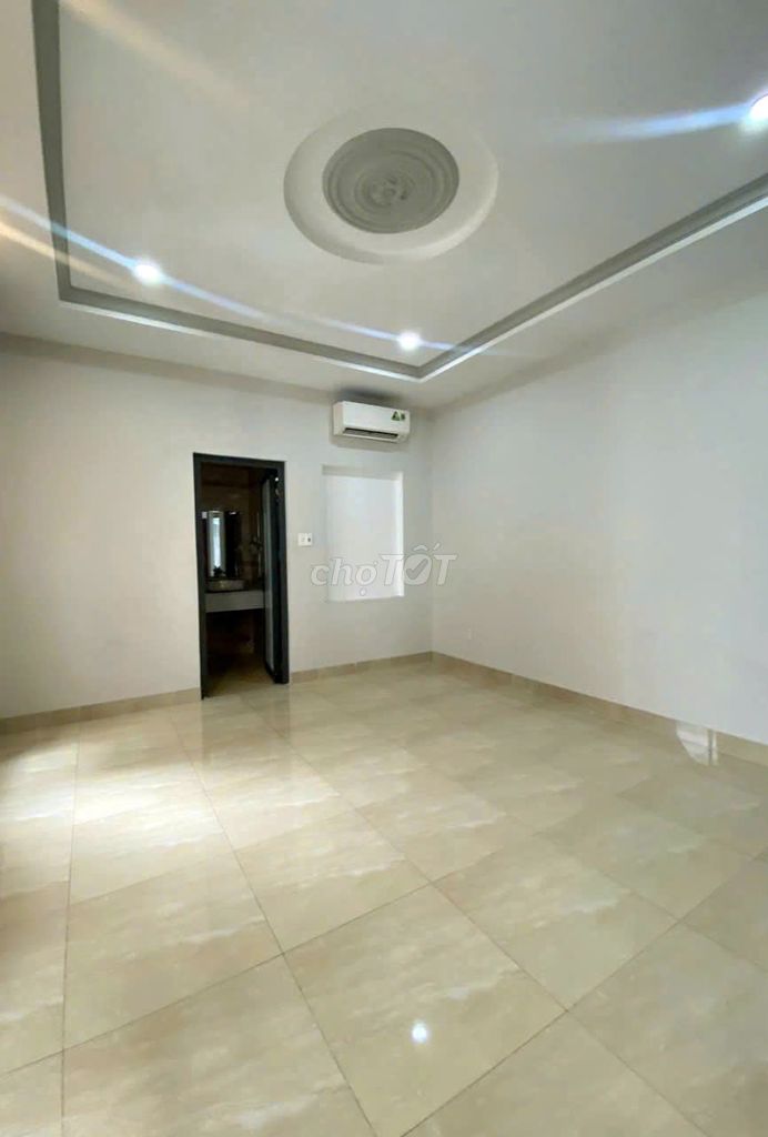 Need to rent a house to 1-6 A Số 7-7 4 Q.Phú Nhuận.
