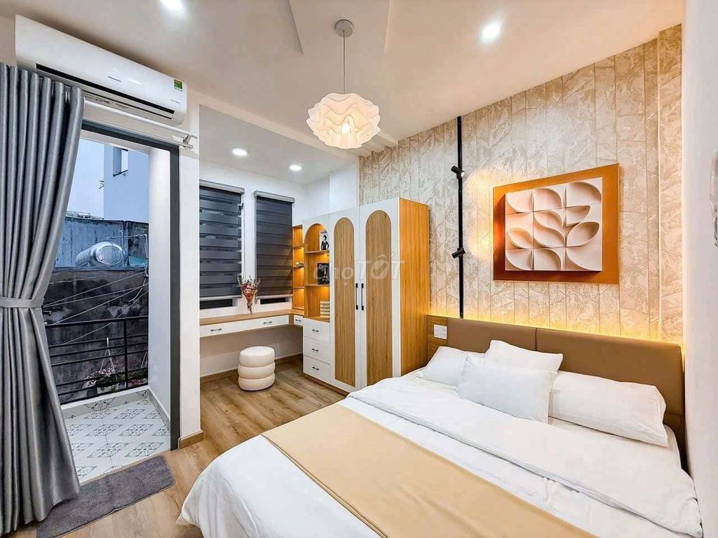 25 million 5 bedrooms in Phú Nhuận
