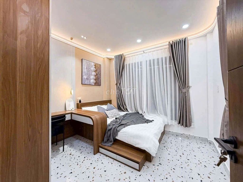 25 million 5 bedrooms in Phú Nhuận