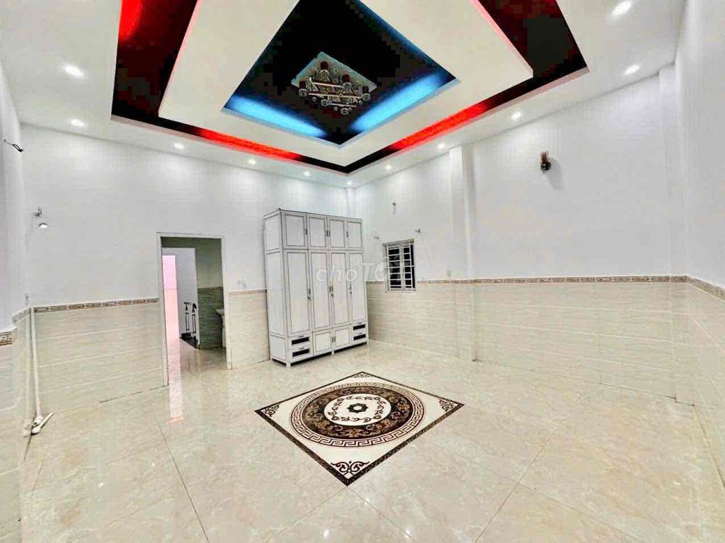 Hire the beautiful House named 5 x 18 Bình Tân