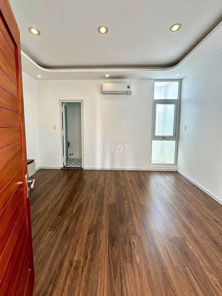 Rent an entire apartment at 286/ Thống Nhất P. Gò Vấp winter house.