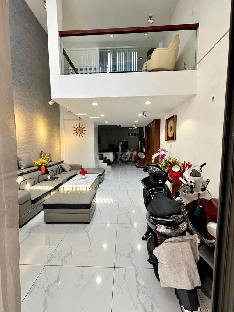 Rent an entire apartment at 286/ Thống Nhất P. Gò Vấp winter house.