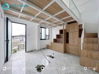 A 100 percent new house was built in the center of Bình Thạnh.
