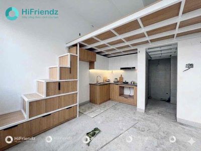 A 100 percent new house was built in the center of Bình Thạnh.