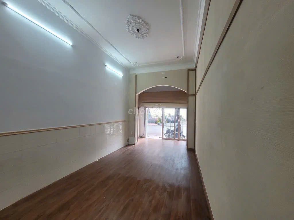Front house A4 K300.