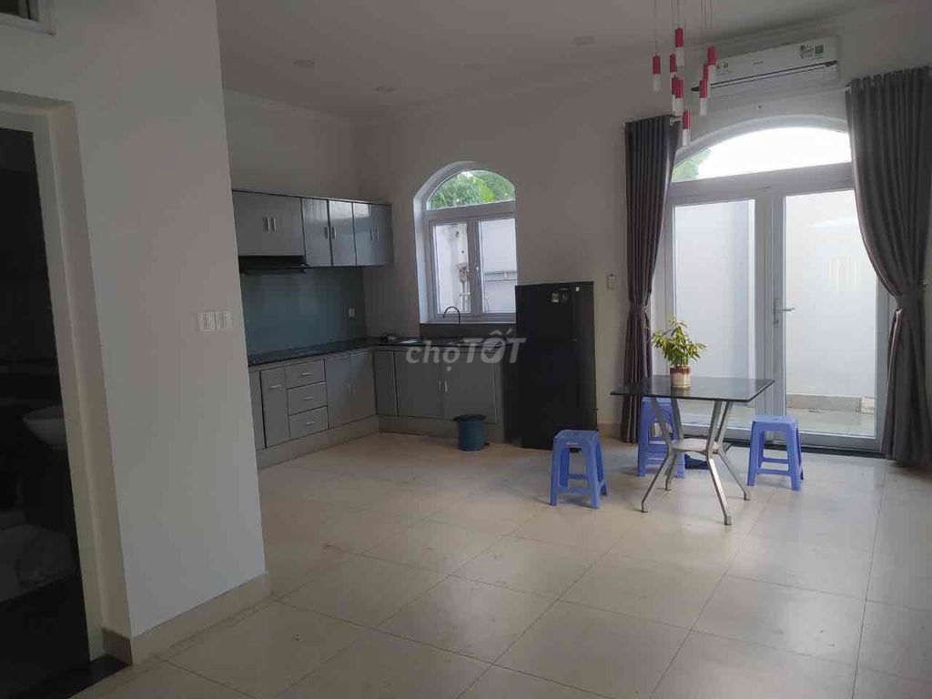 The Lavern House 1 ground 2th floor 8 x 20 4 bedroom - 72 Dương Đình Hội, Phước Long B District 9