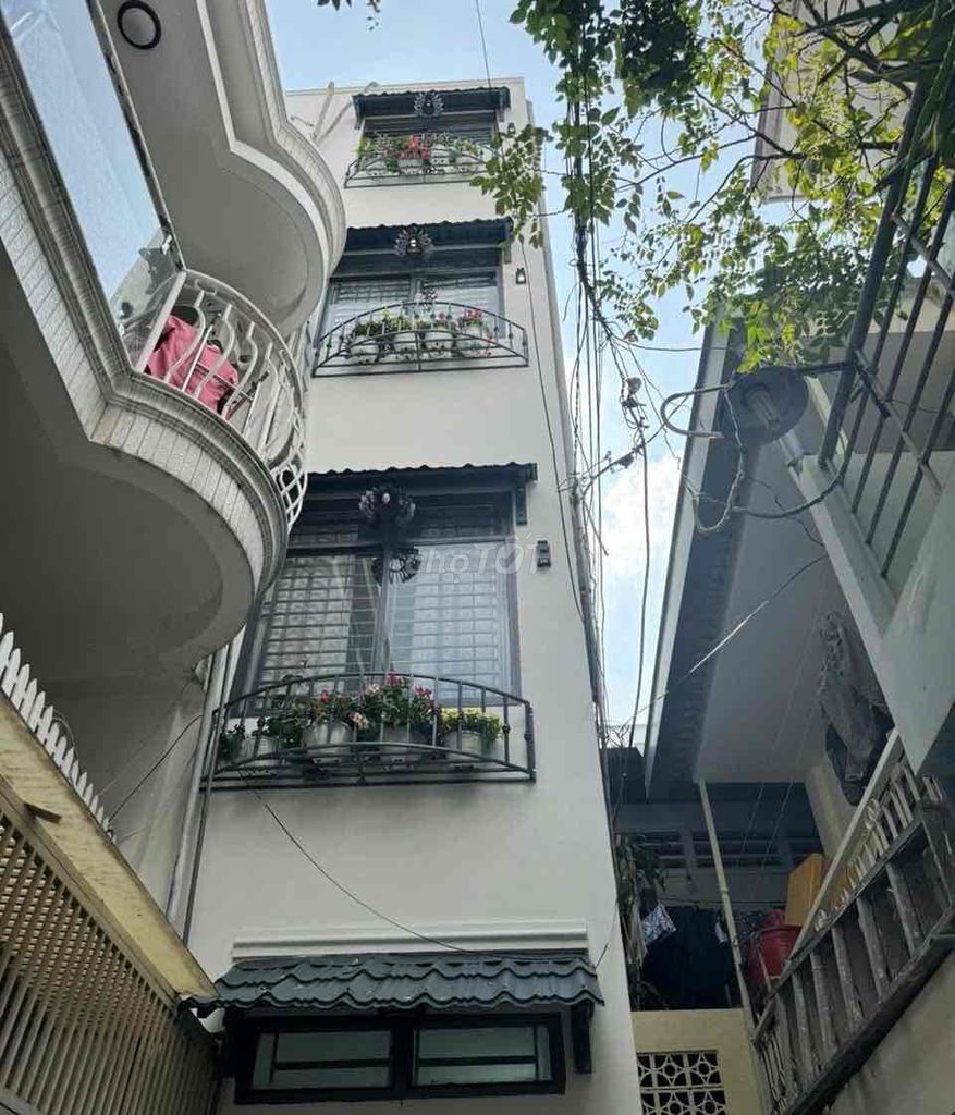 Full Seven, 14 million bedroom 3 3 toilets, Phạm Văn Hai-Plain.