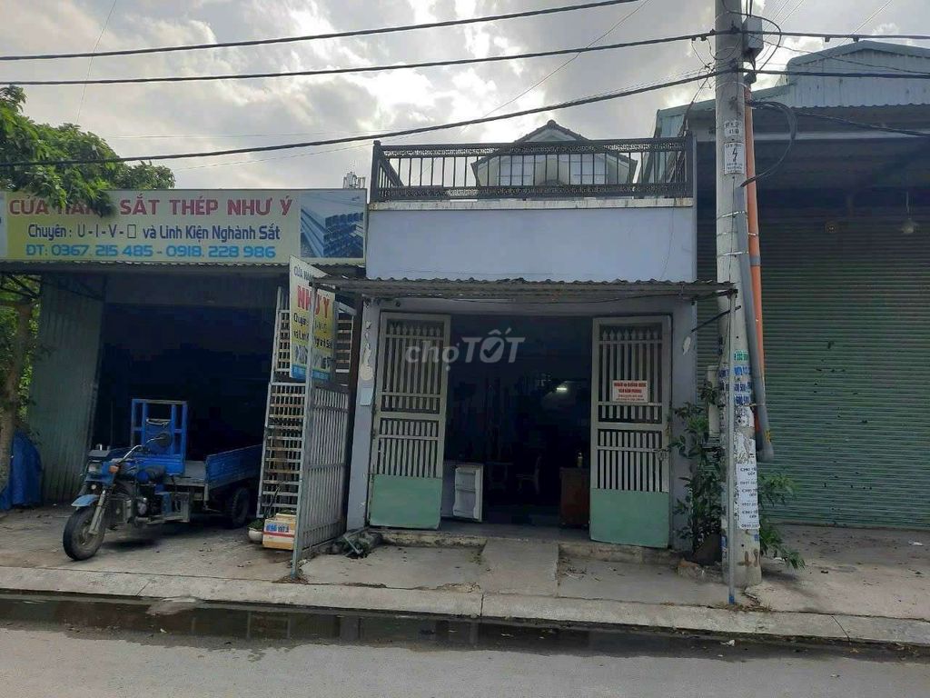Renting the entire Mt Thạnh Xuân 37.
