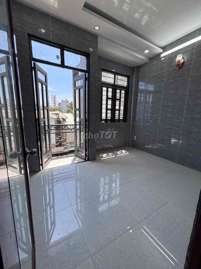 4 bedrooms are rented