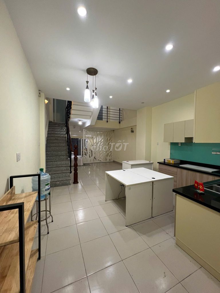 Beautiful clean home, open-source design, broad yard, An Phú, District 2.