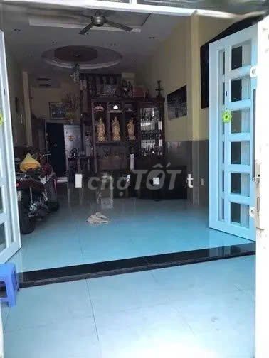 Trần Quang Diệu rental place. Four bedrooms with air conditioning.