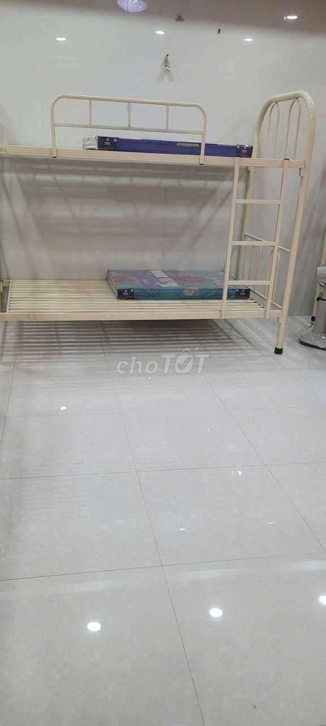 Lý Chính Thắng 3 bedroom 3 toilets