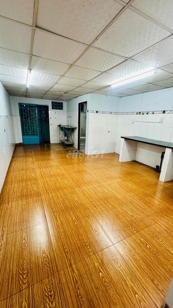 Rent the original apartment in 872 Quang Trung, Gò Vấp - 9 million a month.