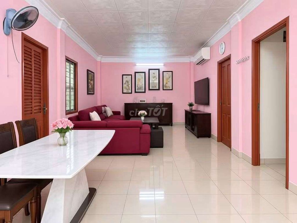 Two bedroom alleys at Phú Nhuận Center for 15 million.
