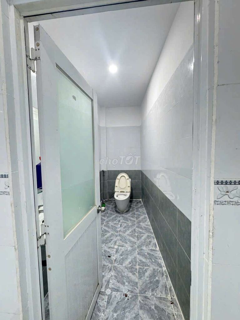 Three-size bedrooms. One-tenth of an inch.