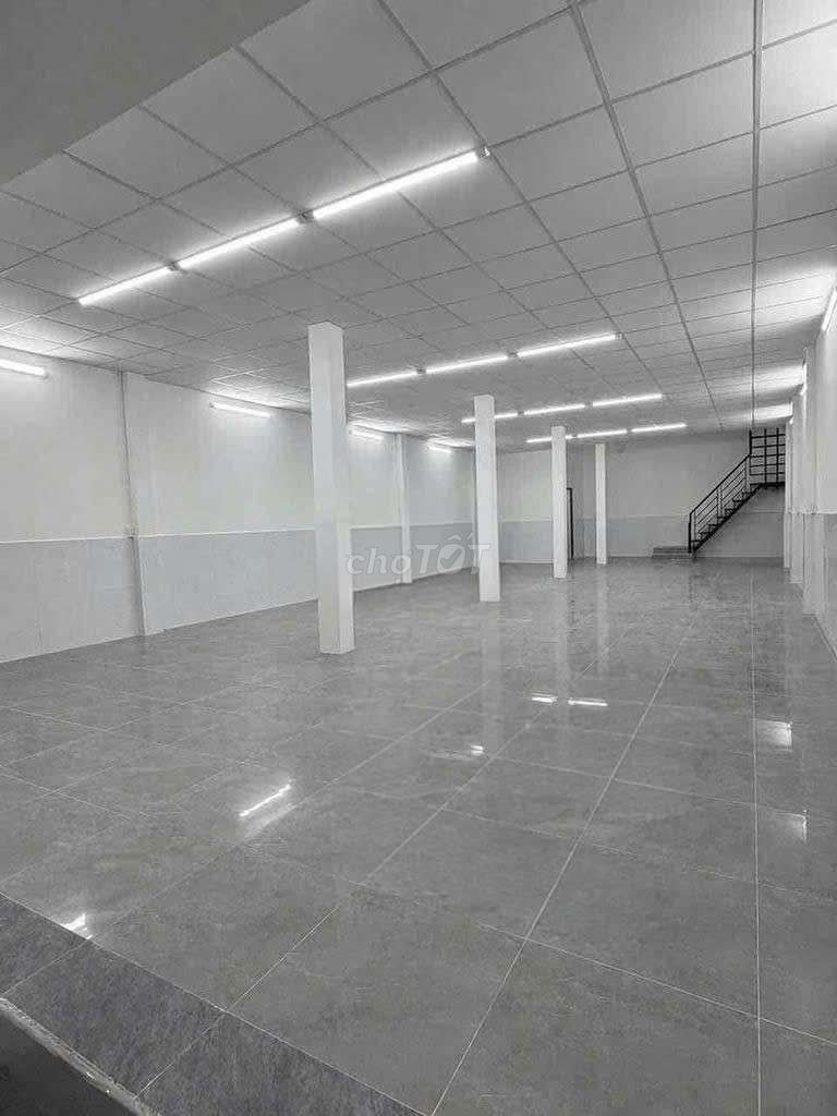 It's the same as Hong Kong. 8 x 20 1st floor.