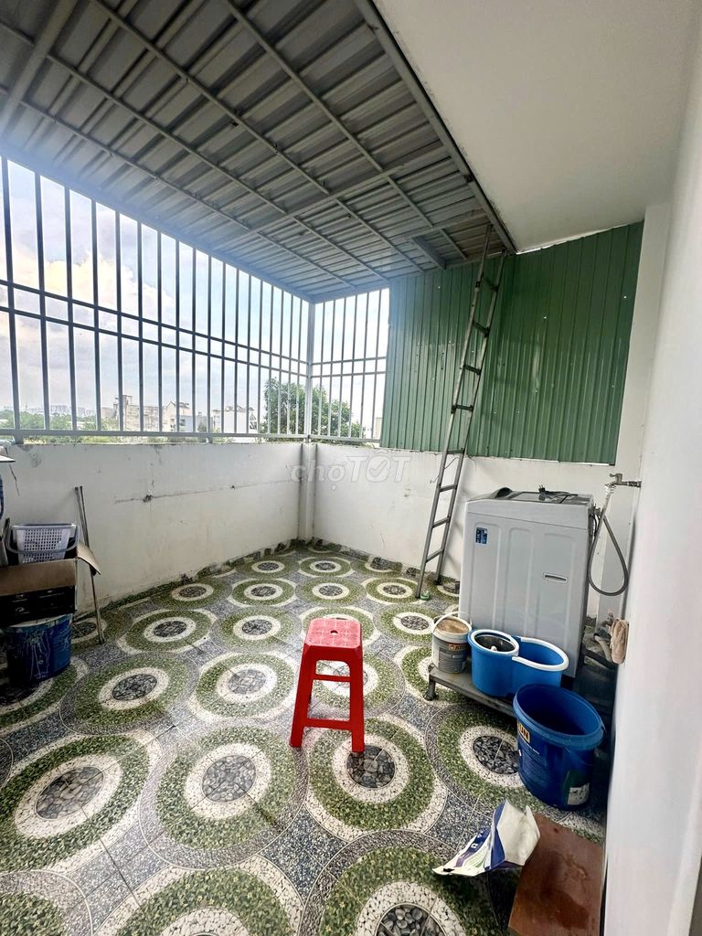 Rent the original house - 1 ground - 2 floors
