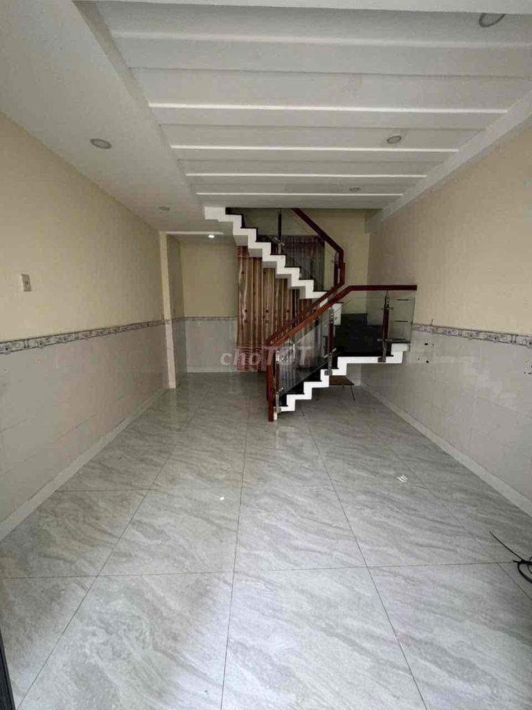 Rent 142/ 177 13 Gò Vấp 4m 11 meters 2 bedroom 3 closed toilets