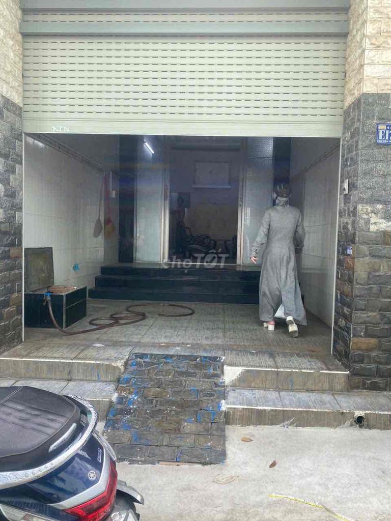 Fourth level sach will be two bedrooms one room, one pb 1 tolet