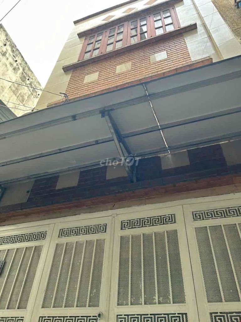 Rent the entire Trường Sa, 4 stories, 4 bedroom 3/3 toilets, 3 air conditioning