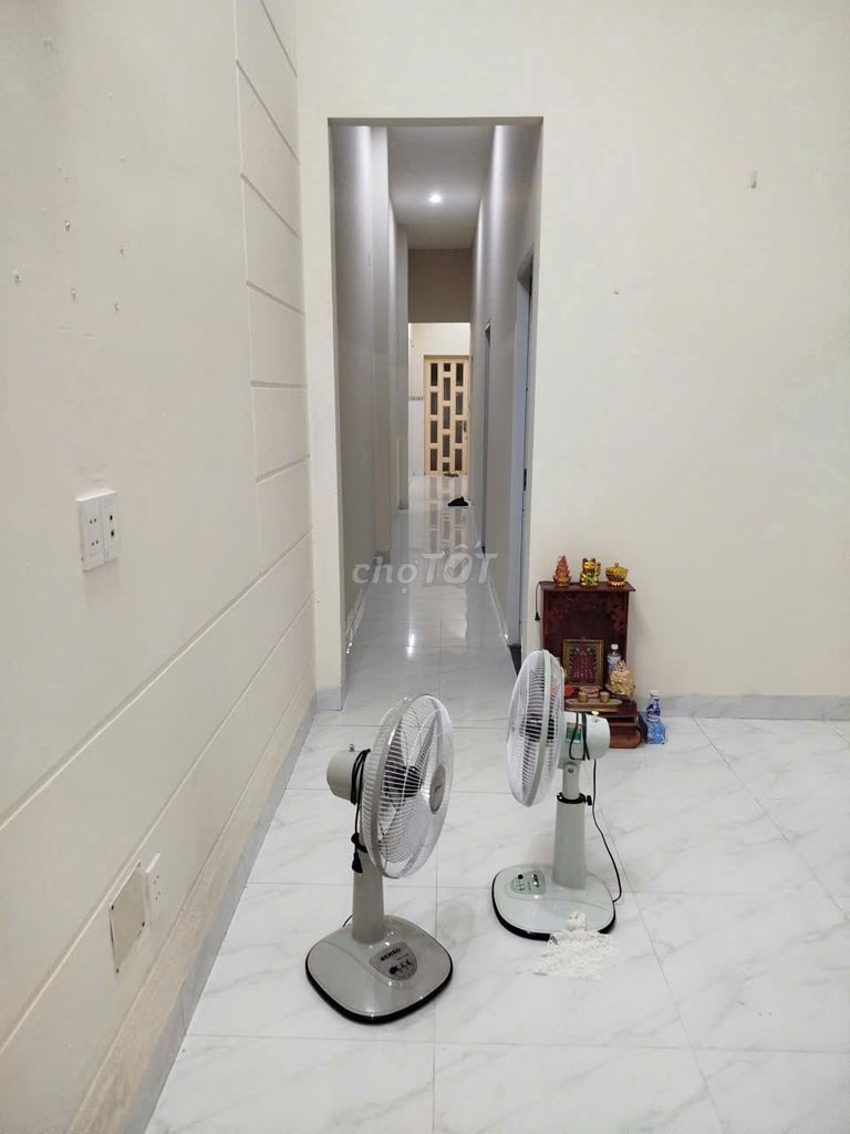 Rent 5 x22 meters.