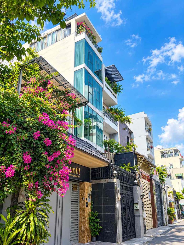 Rent each of them-- Bạch Mã, 177 15, 10-- 35 million a month.