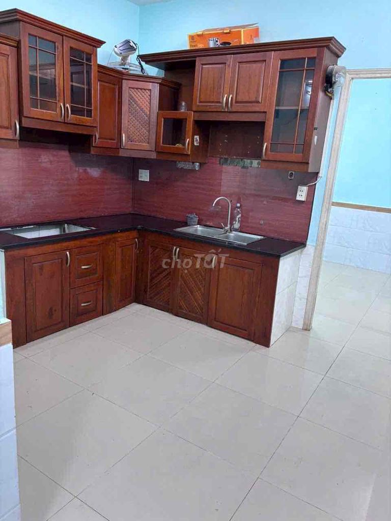Rent the original house 1 .3rd street, Gò Vấp - 3 bedroom - 10 million a month