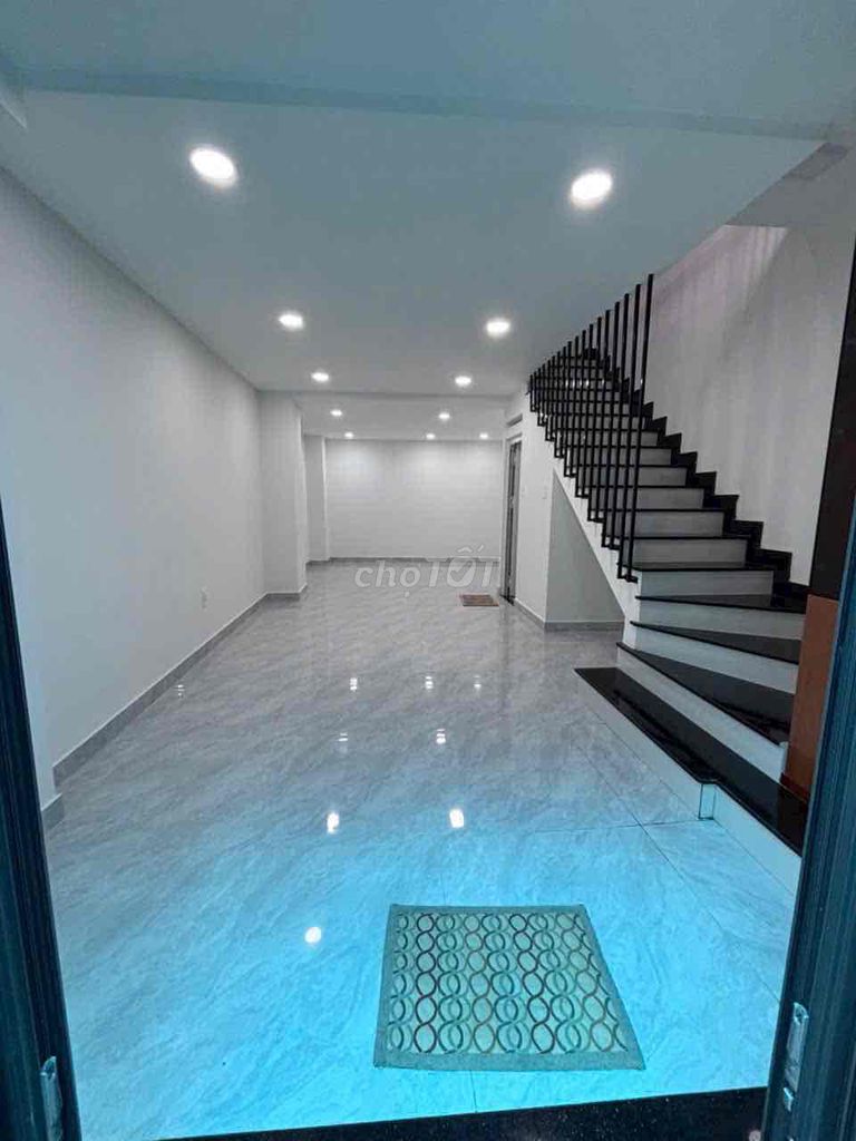 Rent a new house. Two bedrooms. Three Thống Nhất. 12 million.