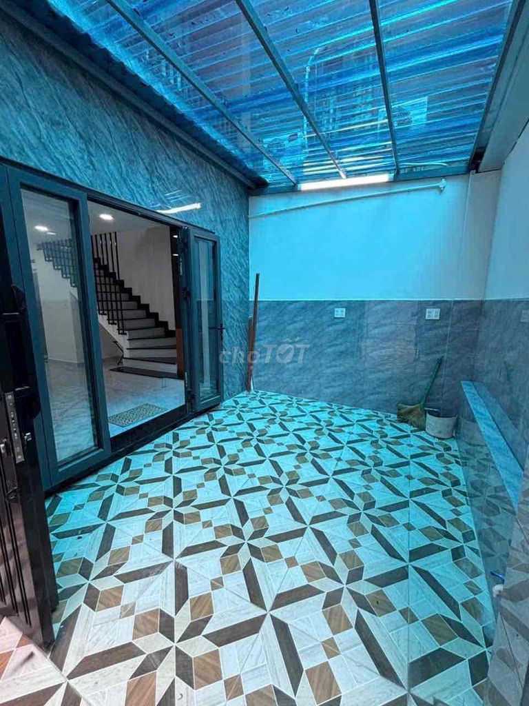 Rent a new house. Two bedrooms. Three Thống Nhất. 12 million.