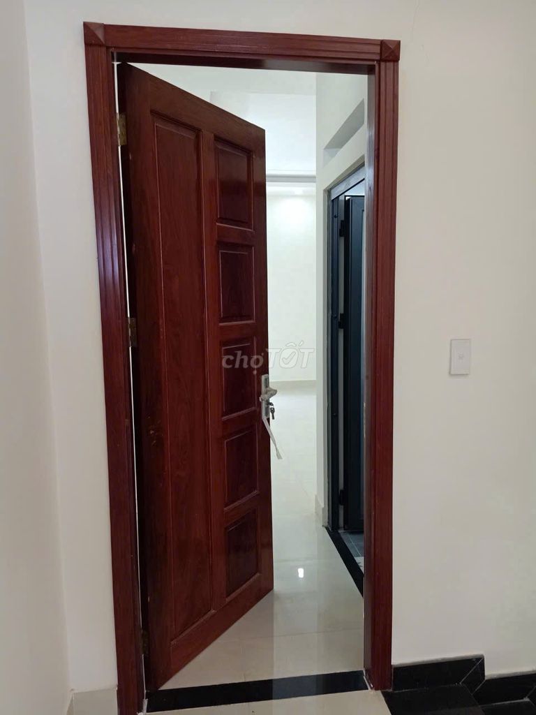 Rent a three-story KDC an sương 4 x 20 meters at 15 million a month.