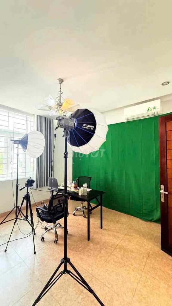 Rent a cash house number one Tân Phong in 7th.