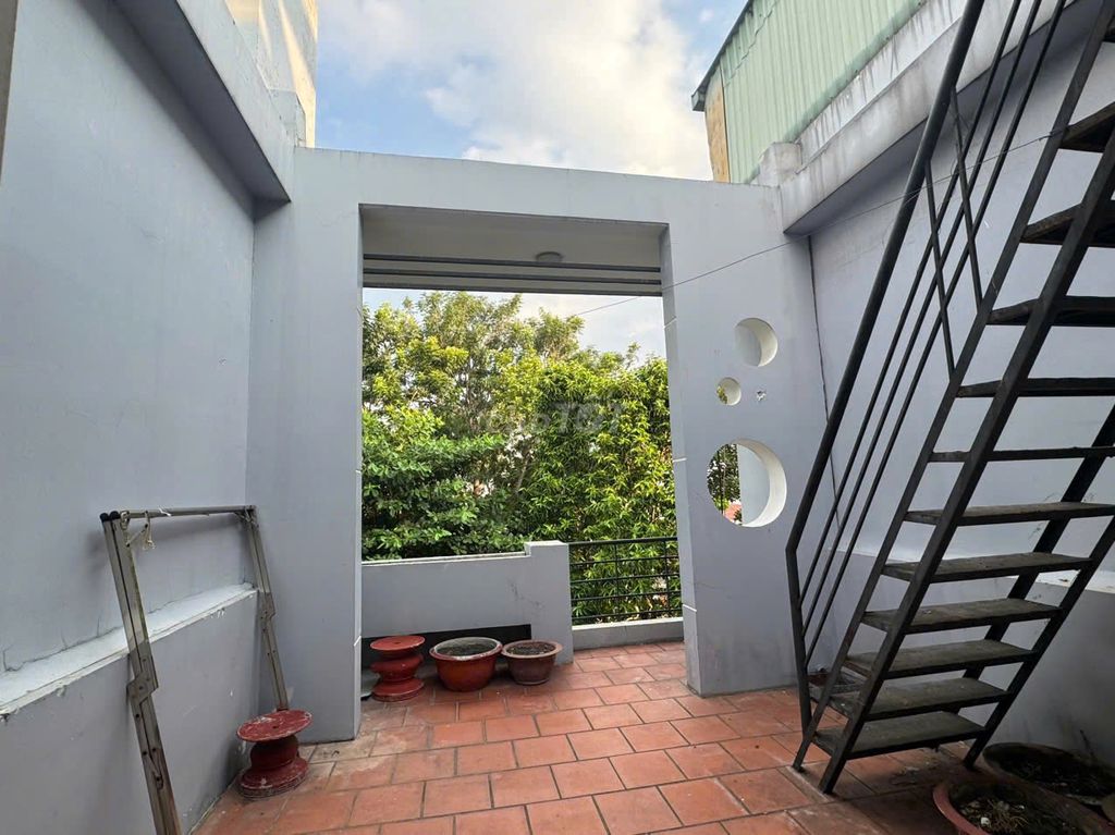 Rent an alley 8 M Cầu Xéo - Tân Phú