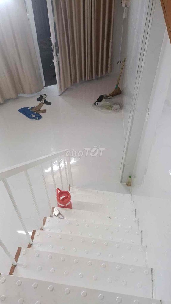 Rent the entire ground + floor as it is, Thống Nhất.