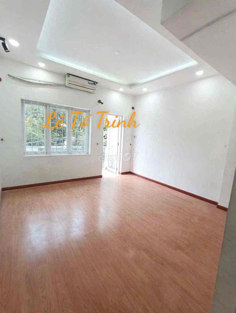 Rent an internal-cxpl D-company 6.