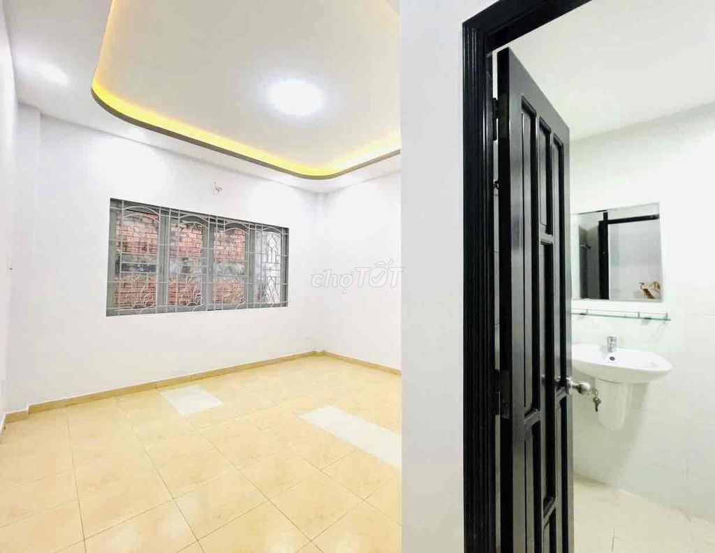Five-story rental, Tạ Quang Bửu-7705 District 8