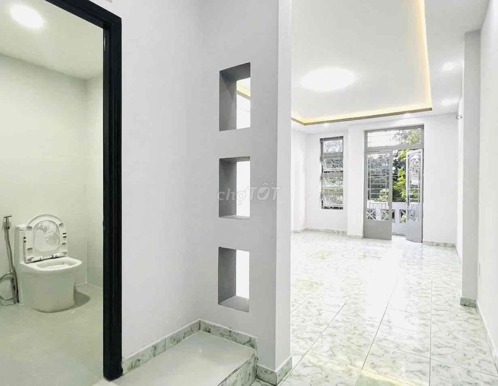 Five-story rental, Tạ Quang Bửu-7705 District 8