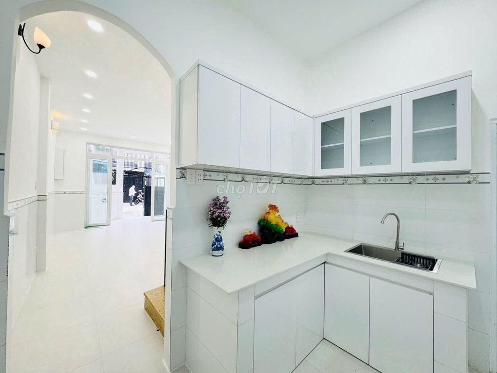 Rent a brand-new, home-free, in-laws-at-the-mill business.