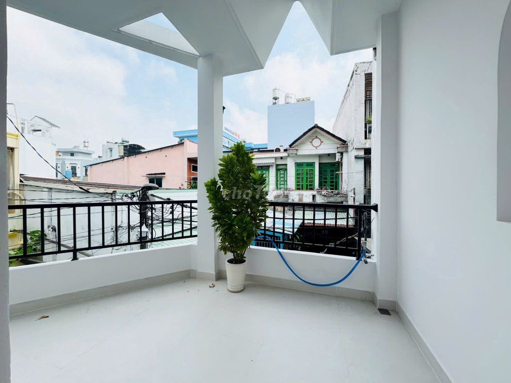 Rent a brand-new, home-free, in-laws-at-the-mill business.