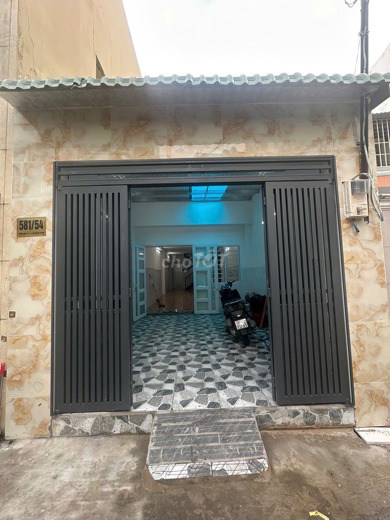 Let's rent a new house to build Tân Sơn Nhì Tân Sơn Nhì in 4x20.