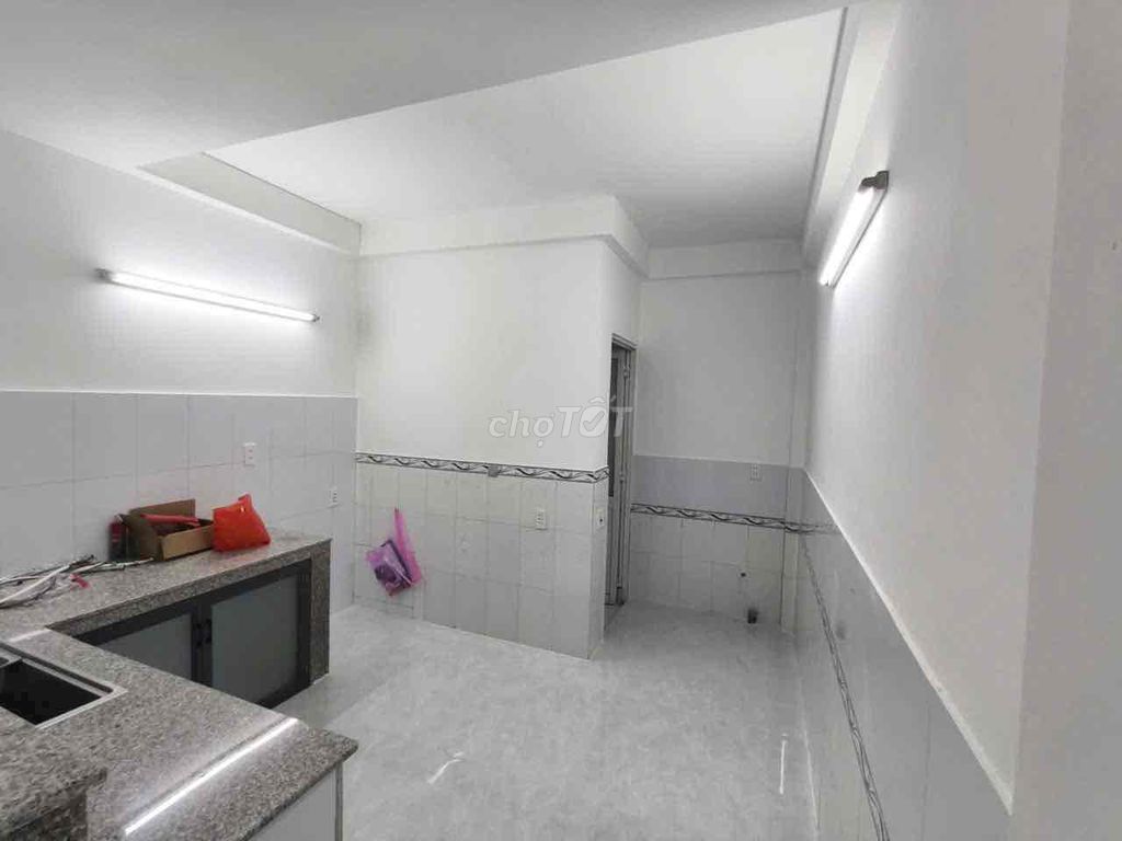Renting the entire house of a 360-Phạm Hữu Lầu-Nhà Bè.