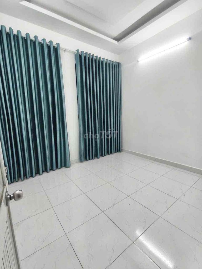 Renting the entire house of a 360-Phạm Hữu Lầu-Nhà Bè.
