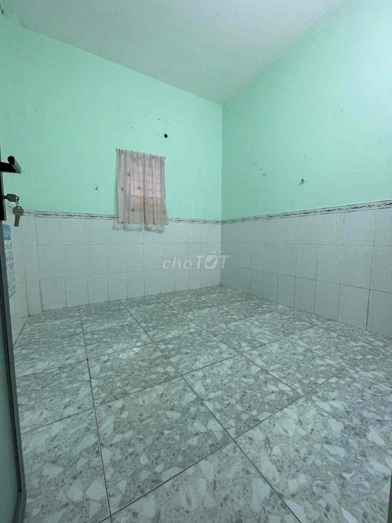 Rent the original apartment - 1 st 1 st floor [4 x14 M] - 5 bedroom 2 - truck alley