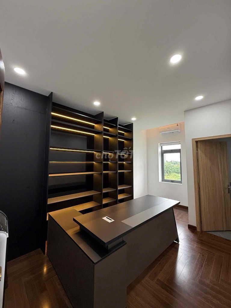 4th grade Nguyễn Duy Trinh interior bedroom